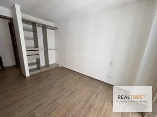 Apartamento en renta Parque 14 zona 14 — Apartamento en Alquiler en Parque 14, Zona 14, Guatemala, Ciudad — miniatura 7 de 16