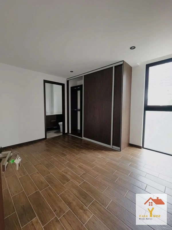 Apartamento en alquiler zona 14 edificio tipo Boutique - 1