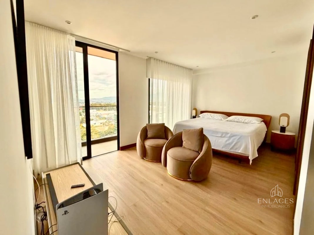 Zona 13 • Apartamento Amueblado en Venta • Edificio Artis - 3
