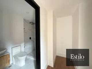 APARTAMENTO EN ALQUILER CENTRICO ZONA 5 — Apartamento en Alquiler en Zona 5, Guatemala, Ciudad — miniatura 5 de 7