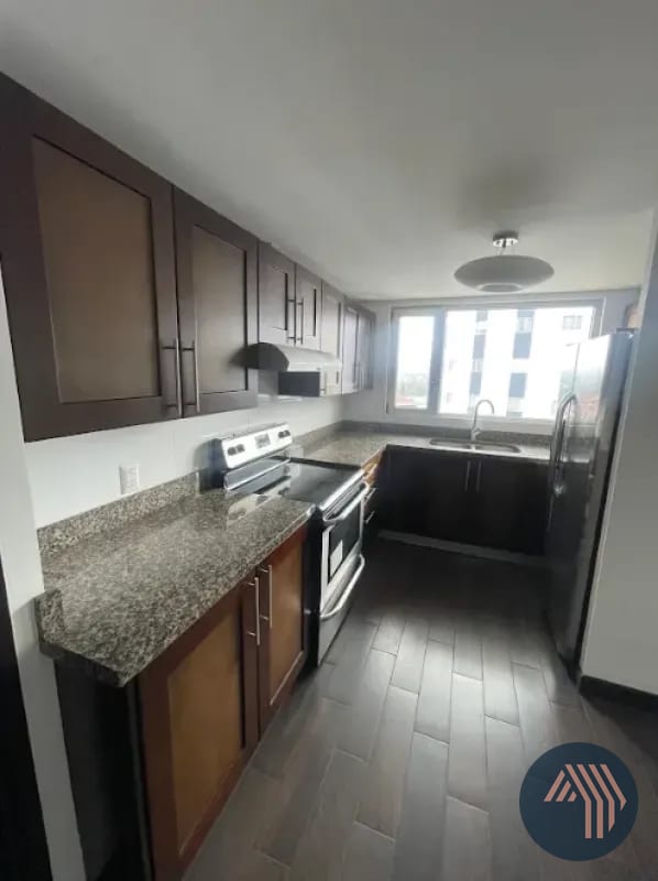 ALQUILER DE CÉNTRICO APARTAMENTO - ATTICA, ZONA 14 — Apartamento en Alquiler en Attica II, Zona 14, Guatemala, Ciudad — foto 10 de 11