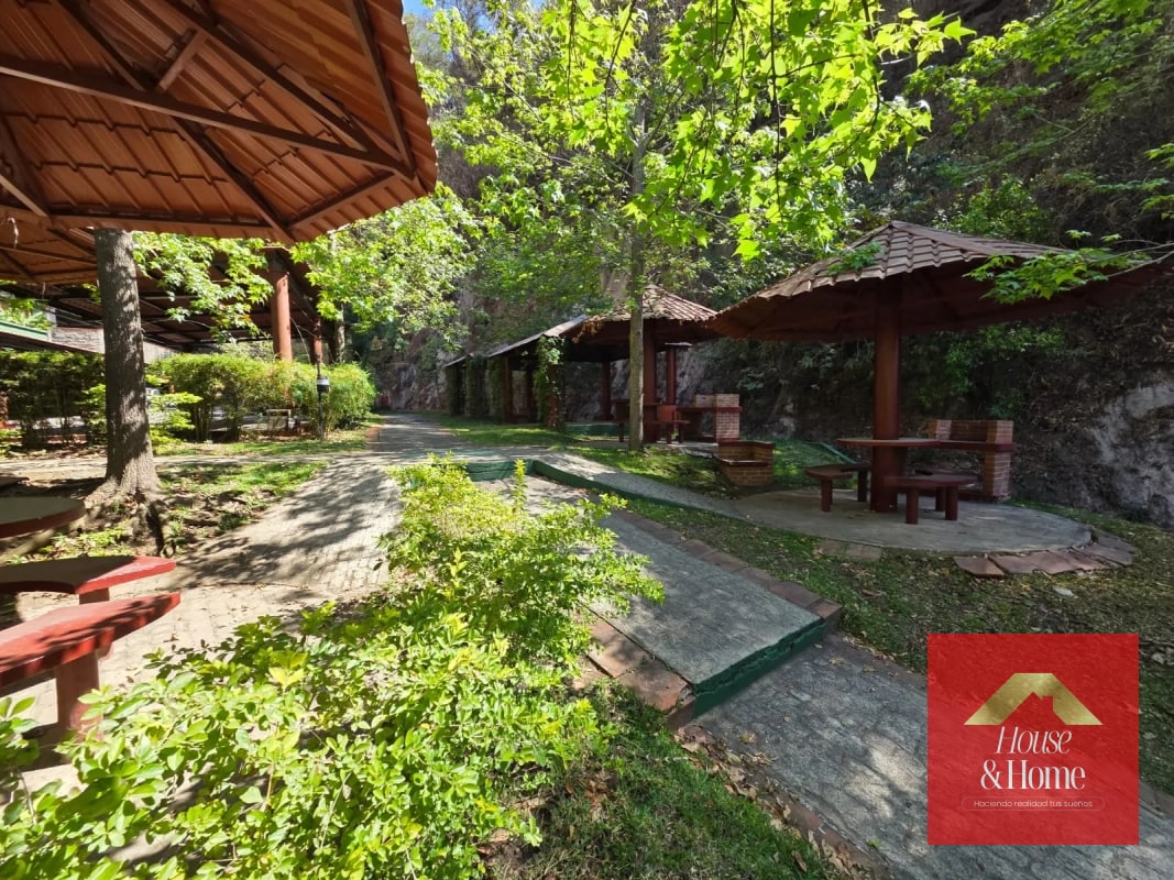 Apartamento en venta zona 13-Monte Azul-3 habitaciones /estudio/c.serv - 1
