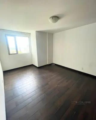 APARTAMENTO EN RENTA ZONA 14 — Apartamento en Alquiler en Zona 14, Guatemala, Ciudad — miniatura 8 de 9