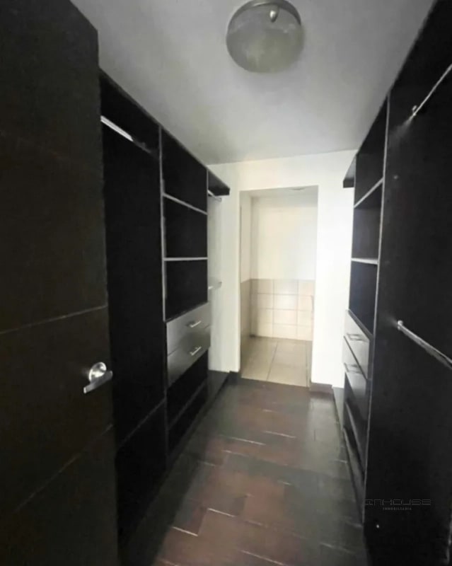 APARTAMENTO EN RENTA ZONA 14 - 3