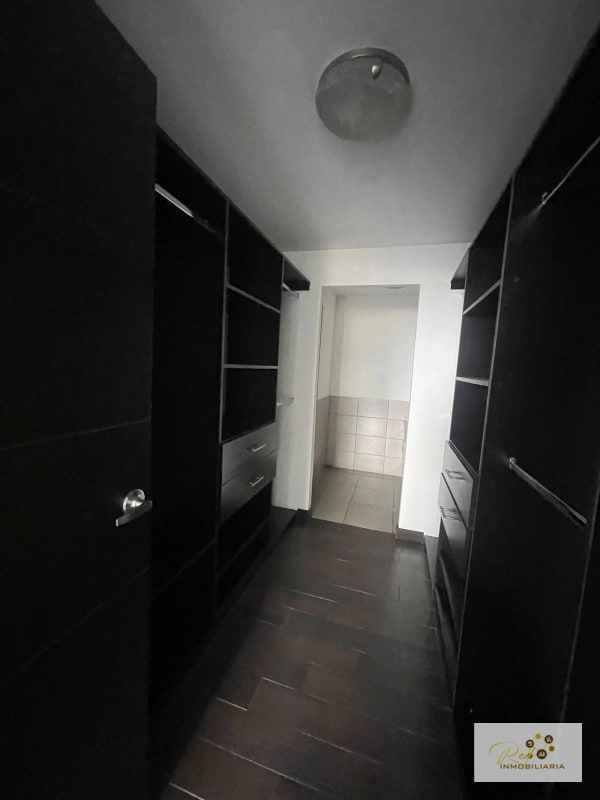 🏢 Renta apartamento ATTICA – Zona 14 - 2