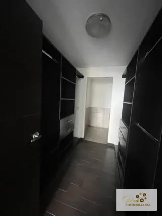 🏢 Renta apartamento ATTICA – Zona 14 — Apartamento en Alquiler en Attica, Zona 14, Guatemala, Ciudad — miniatura 3 de 13