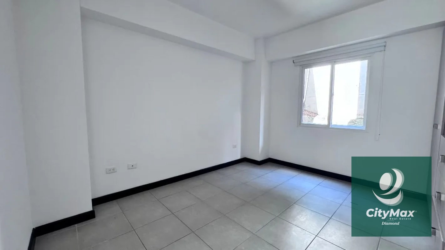 Apartamento en Renta en Zona 16 Ciudad de Guatemala - 4