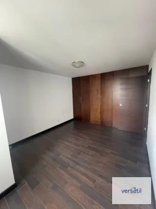 Apartamento en alquiler zona 14 de 3 habitaciones — Apartamento en Alquiler en Attica, Zona 14, Guatemala, Ciudad — miniatura 7 de 16