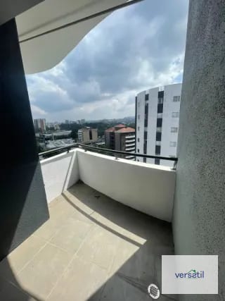 Apartamento en alquiler zona 14 de 3 habitaciones — Apartamento en Alquiler en Attica, Zona 14, Guatemala, Ciudad — miniatura 2 de 16