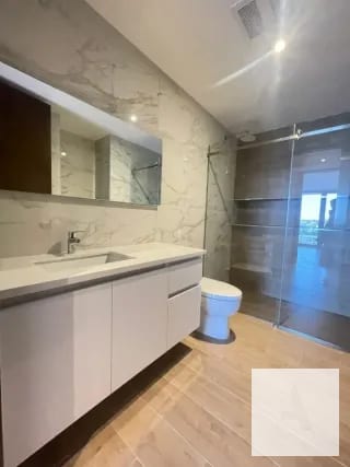 Elegante apartamento en nivel alto dentro de Gaura - zona 15 — Apartamento en Alquiler en Gaura, Zona 15, Guatemala, Ciudad — miniatura 5 de 13