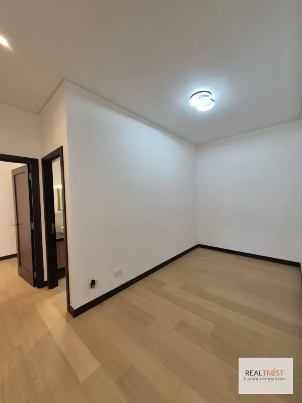 APARTAMENTO EN VENTA PARA ESTRENAR NOGALES CAYALÁ, ZONA 16  — Apartamento en Venta en Ciudad Cayalá, Zona 16, Guatemala, Ciudad — foto 15 de 17