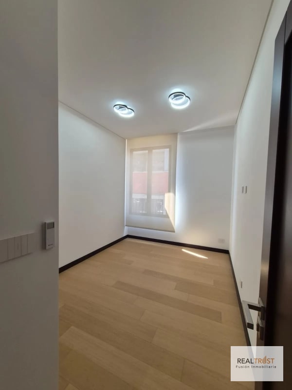APARTAMENTO EN RENTA PARA ESTRENAR NOGALES CAYALÁ, ZONA 16 - 12