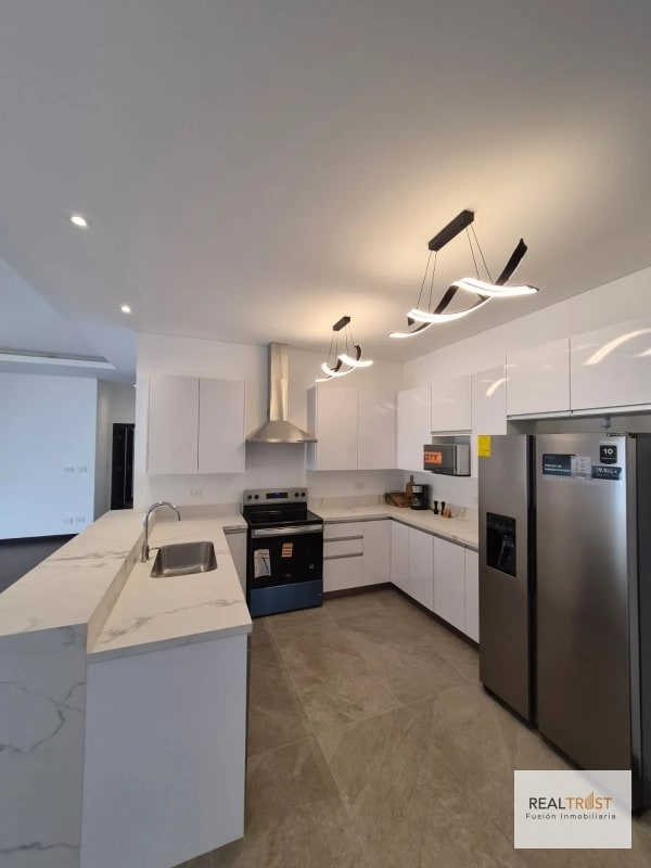 EN RENTA APARTAMENTO PARA ESTRENAR NOGALES CAYALÁ, ZONA 16 - 15