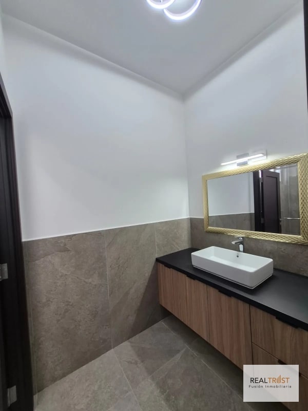 EN RENTA APARTAMENTO PARA ESTRENAR NOGALES CAYALÁ, ZONA 16 - 5