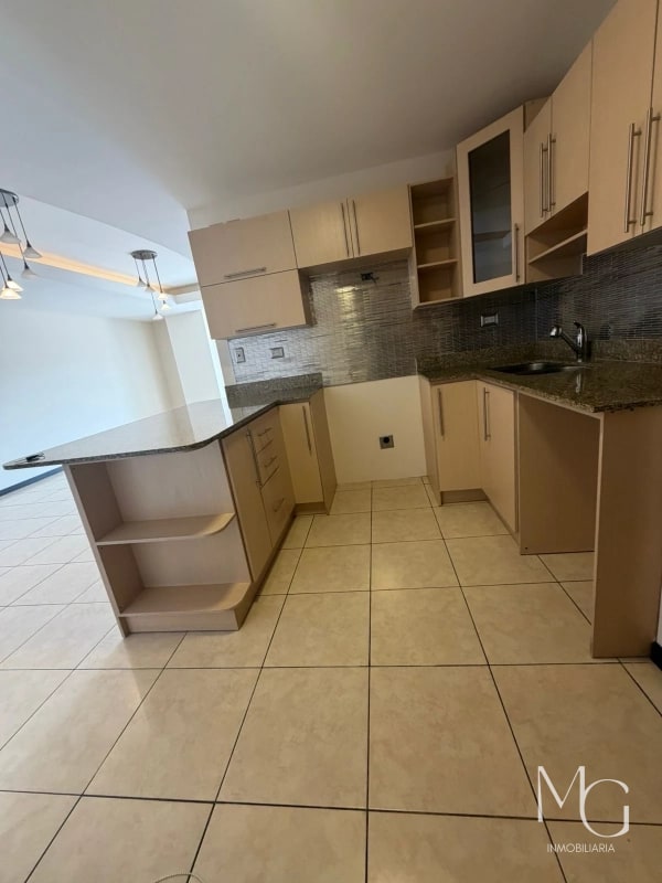 Apartamento en alquiler zona 11 en edificio MIRAGE - 7