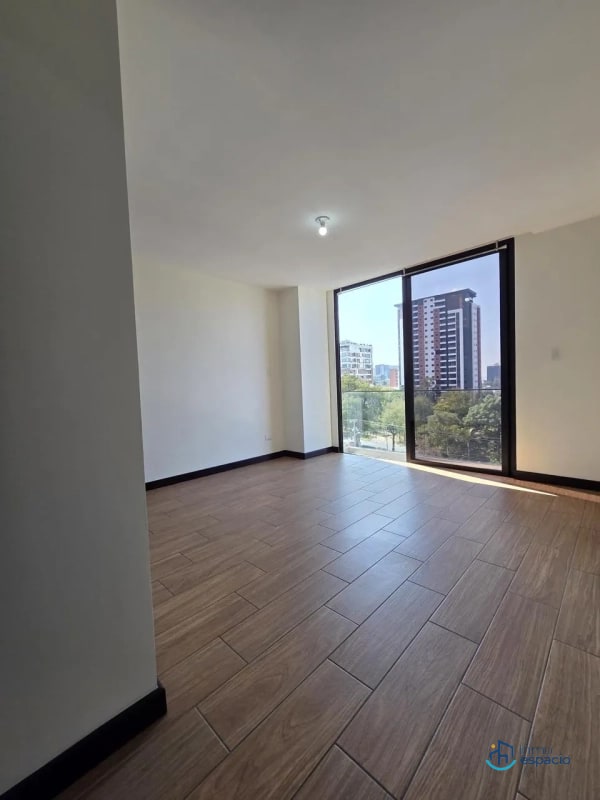 Apartamento en Venta – Torre Praga, Zona 15 - 14
