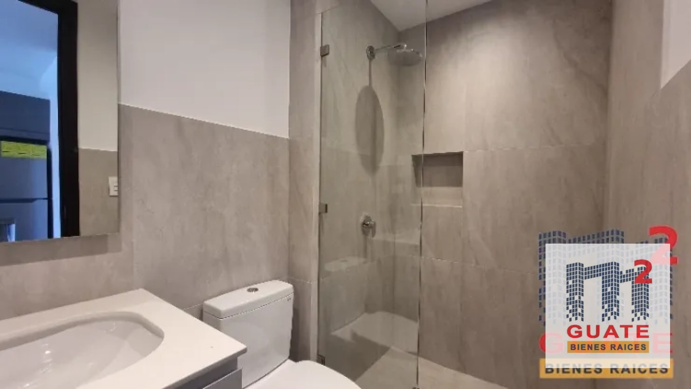 Apartamento en Venta, Zona 10 - 8