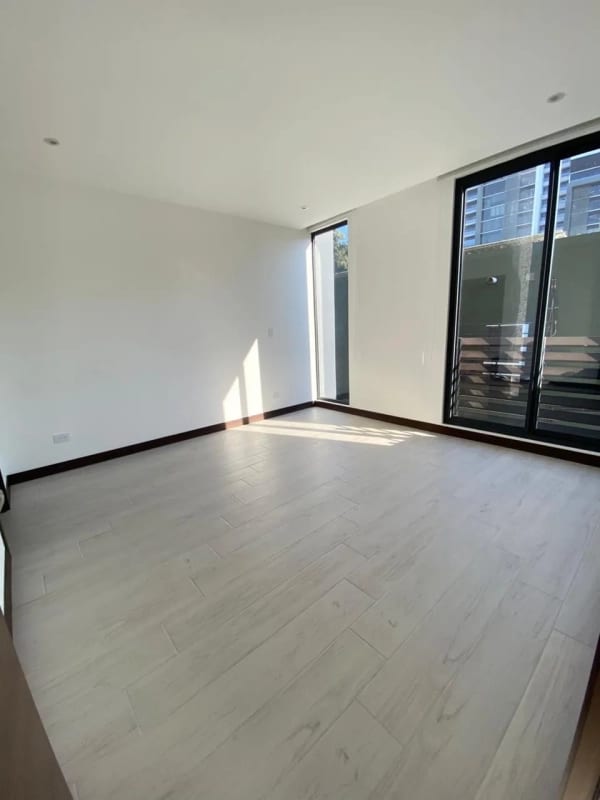 Apartamento en Alquiler / Venta | Spazio Residencias | Zona 15 | 2 habitaciones · Cerca de universidades — Apartamento en Alquiler en Spazio, Zona 15, Guatemala, Ciudad — foto 7 de 13