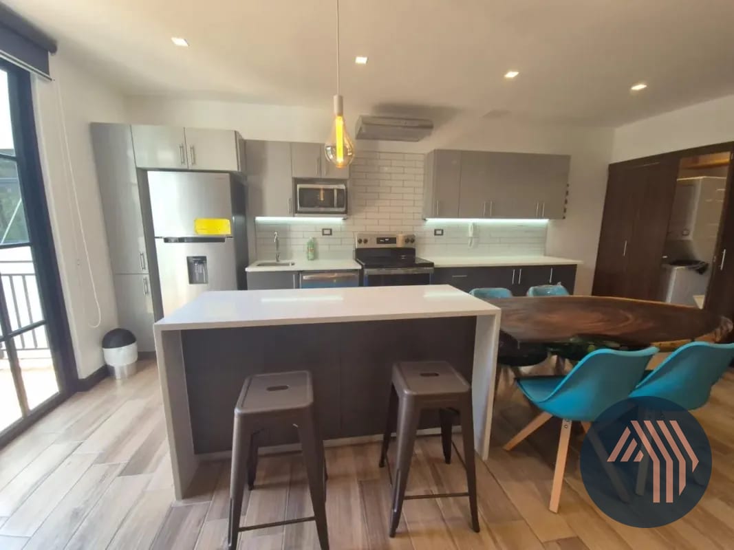 ALQUILER DE LINDO APTO. AMUEBLADO - PARADIS, ZONA 16 — Apartamento en Alquiler en Zona 16, Guatemala, Ciudad — foto 4 de 15