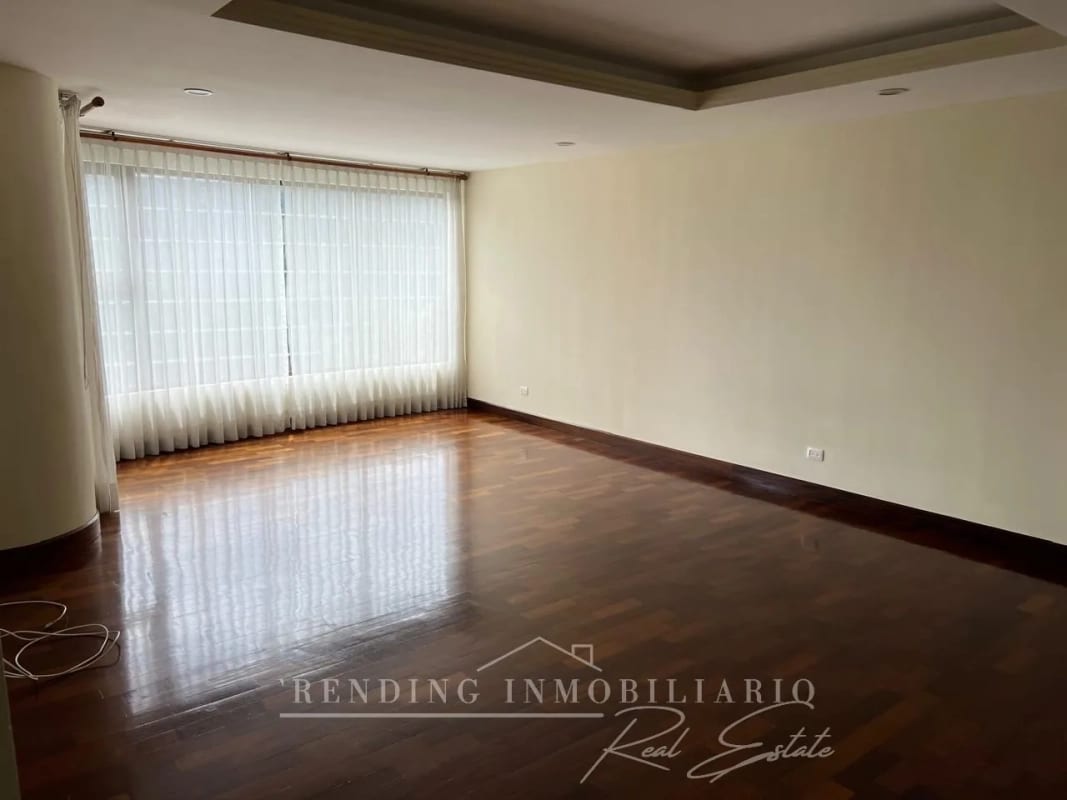 Apartamento en renta Santa María zona 10, 3 habitaciones + 160 Metros2 — Apartamento en Alquiler en Santa María, Zona 10, Guatemala, Ciudad — foto 12 de 14