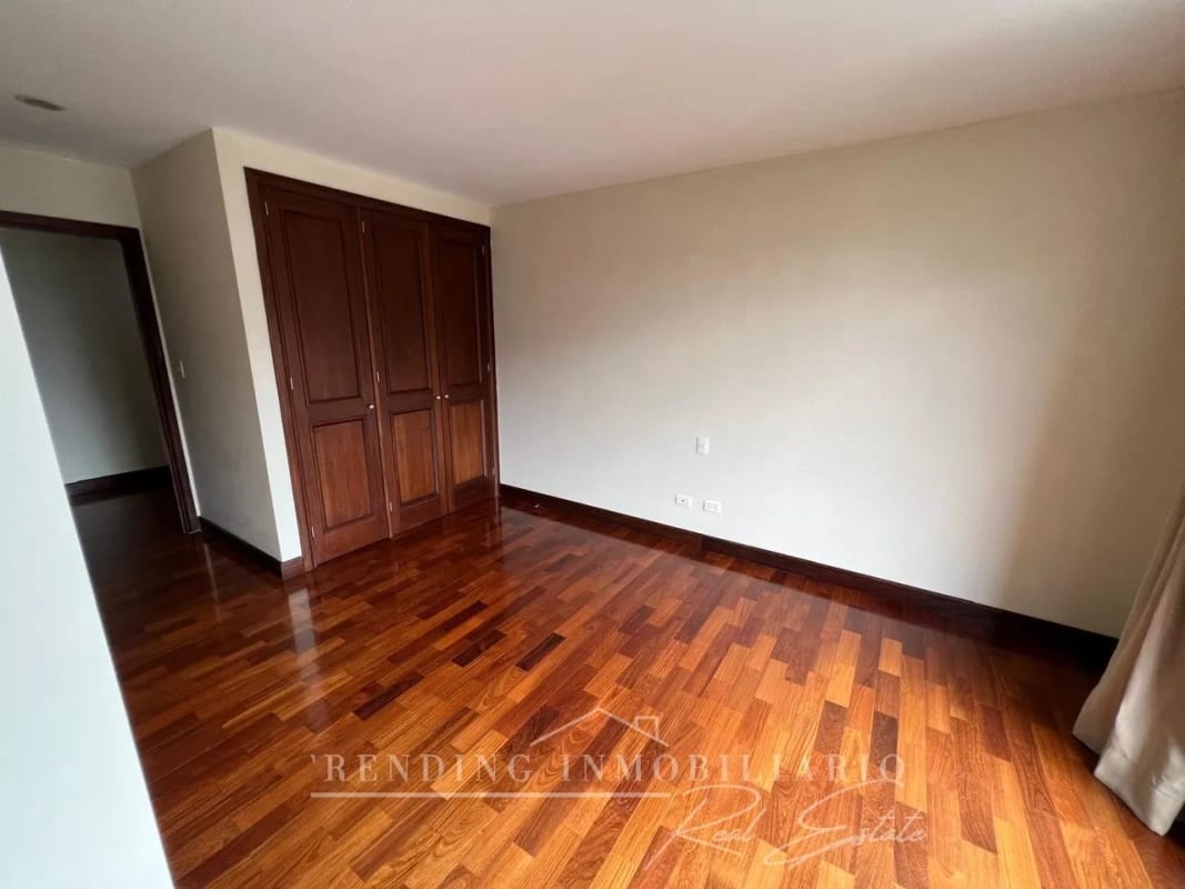 Apartamento en renta Santa María zona 10, 3 habitaciones + 160 Metros2 — Apartamento en Alquiler en Santa María, Zona 10, Guatemala, Ciudad — foto 11 de 14