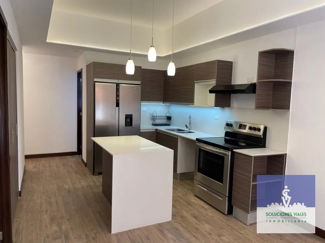 APARTAMENTO EN ALQUILER, zona 10 - 9