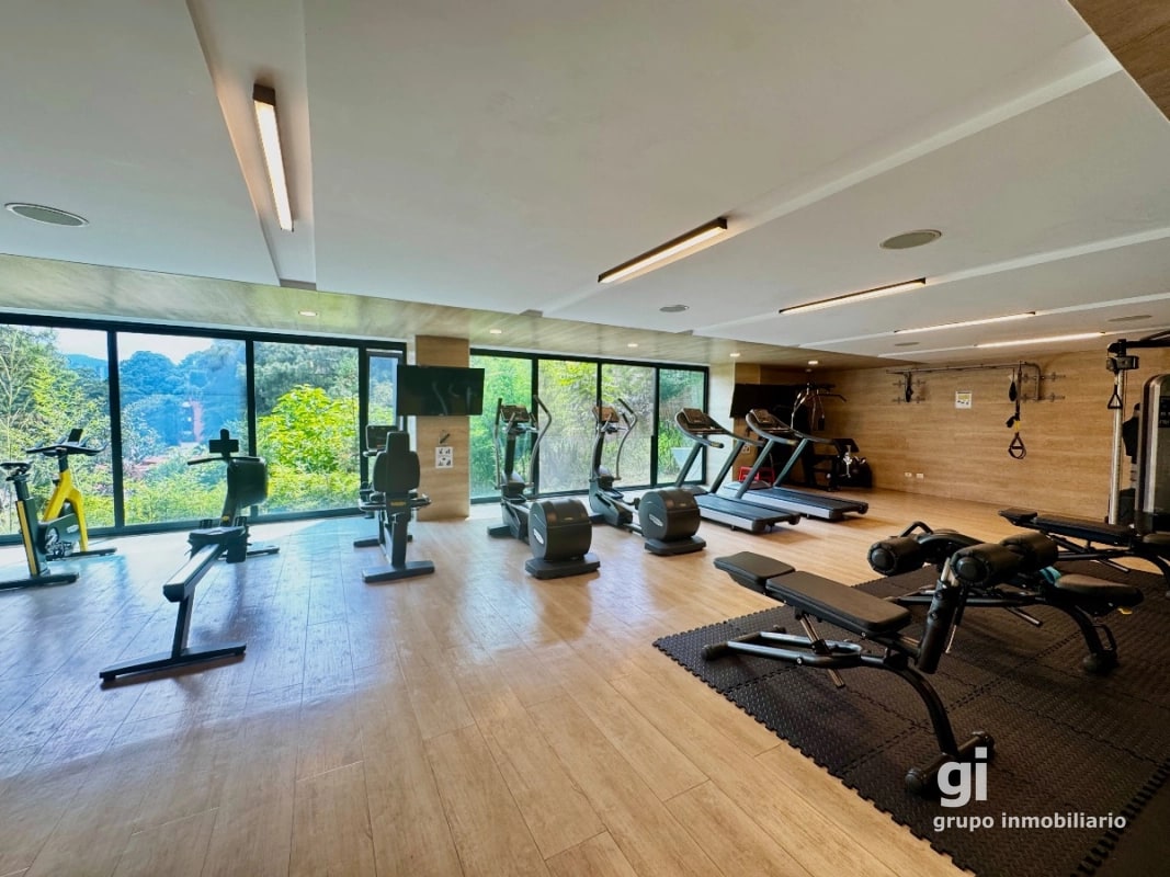 Apartamento de 2 dormitorios con vista verde garantizada en Oakland, Zona 10 - 12