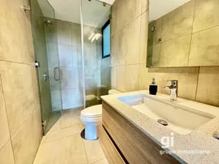 Apartamento de 2 dormitorios con vista verde garantizada en Oakland, Zona 10 — Apartamento en Venta en Zona 10, Guatemala, Ciudad — miniatura 3 de 15