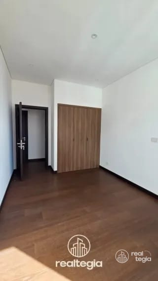 APARTAMENTO EN NOGALES DE CAYALÁ ZONA 16 — Apartamento en Alquiler en Zona 16, Guatemala, Ciudad — miniatura 11 de 15