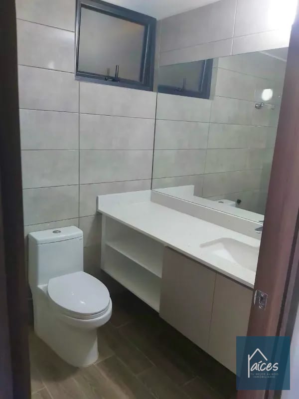 Apartamento en Renta PARQUE 15 Zona 15 (*20) — Apartamento en Alquiler en Parque 15, Zona 15, Guatemala, Ciudad — foto 2 de 15