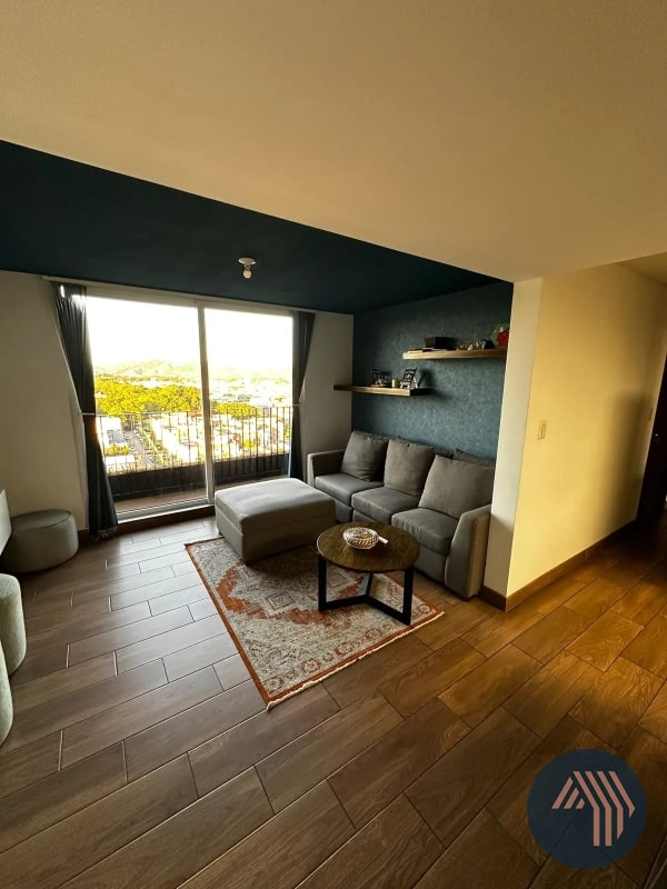ALQUILER DE AMPLIO PENTHOUSE - ROQUE, ZONA 02 - 17