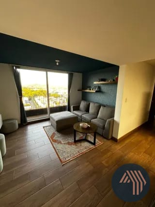 ALQUILER DE AMPLIO PENTHOUSE - ROQUE, ZONA 02 — Apartamento en Alquiler en Edificio Roque, Zona 2, Guatemala, Ciudad — miniatura 1 de 17