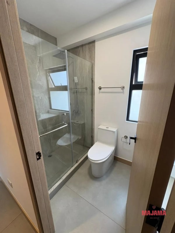 APARTAMENTO EN RENTA ZONA 10, CODIGO 0_ARD31 - 10