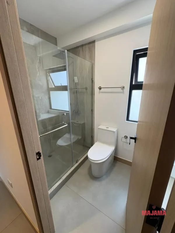 APARTAMENTO EN RENTA ZONA 10, CODIGO 0_ARD31 — Apartamento en Alquiler en Zona 10, Guatemala, Ciudad — foto 11 de 15