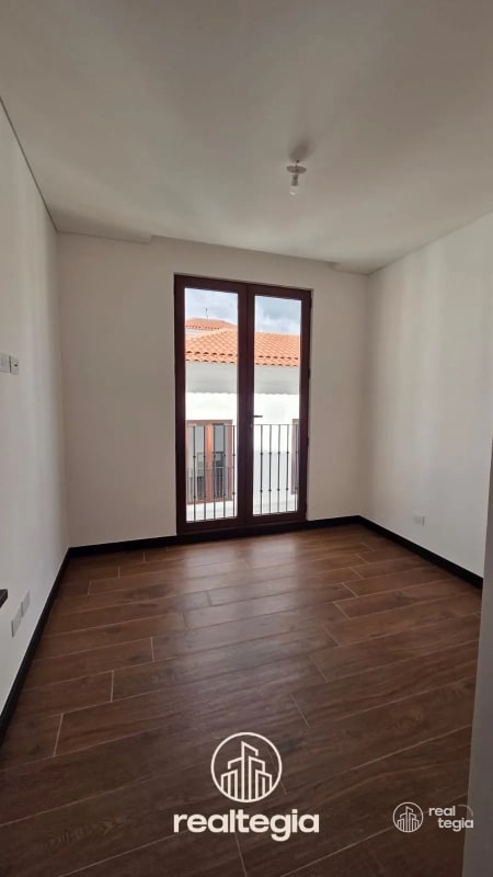 APARTAMENTO LIRIOS DE CAYALÁ ZONA 16 - 6