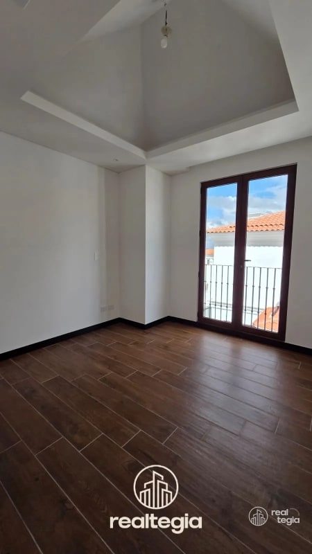 APARTAMENTO LIRIOS DE CAYALÁ ZONA 16 - 3