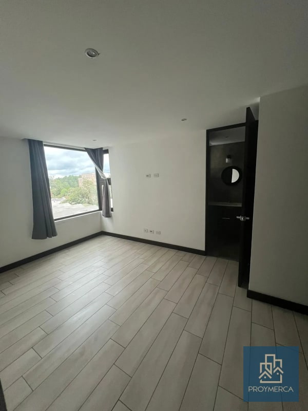 Apartamento en alquiler, LIV zona 15 - 7