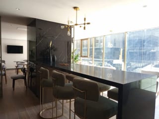 Se renta apartamento en zona 10 — Apartamento en Alquiler en Zona 10, Guatemala, Ciudad — miniatura 7 de 16