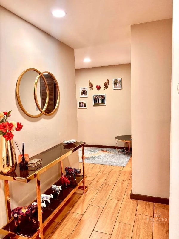 Zona 14 • Apartamento Remodelado en Renta • Edificio Santorini - 5