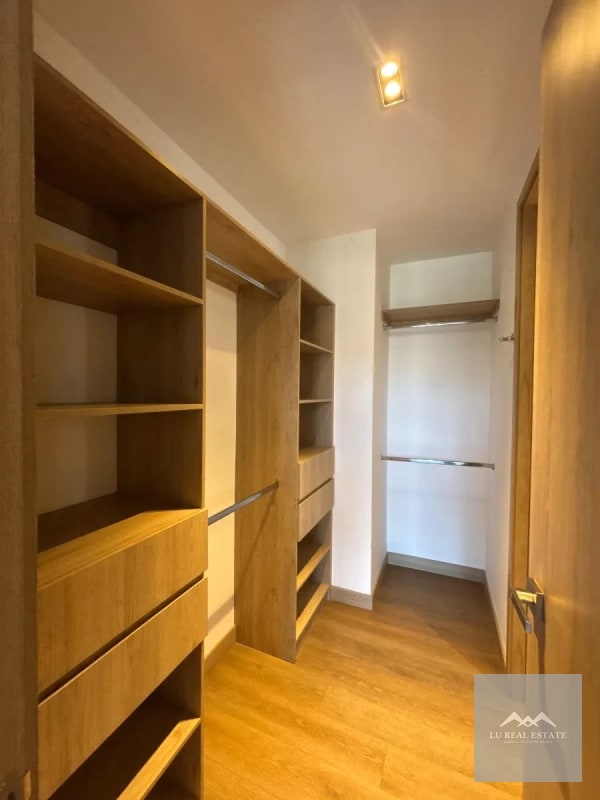 Apartamento de dos habitaciones en z15 - 2
