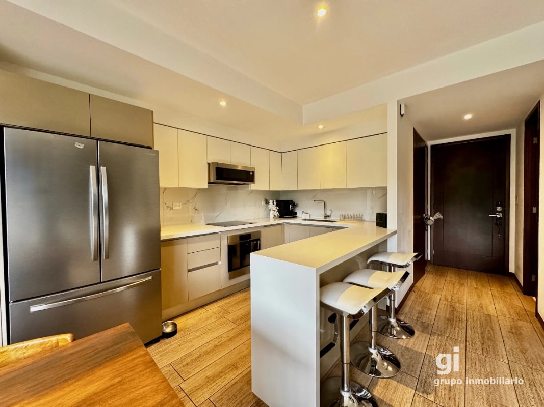 Apartamento de 2 dormitorios en zona 14, amueblado - 15
