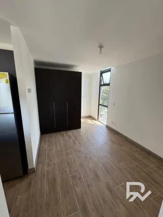Apartamento para alquiler en Edificio Kiintea Zona 15, atrás de McDonald´s — Apartamento en Alquiler en Zona 15, Guatemala, Ciudad — miniatura 11 de 17