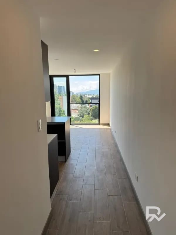 Apartamento para alquiler en Edificio Kiintea Zona 15, atrás de McDonald´s — Apartamento en Alquiler en Zona 15, Guatemala, Ciudad — foto 9 de 17