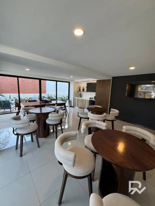 Apartamento para alquiler en Edificio Kiintea Zona 15, atrás de McDonald´s - 1