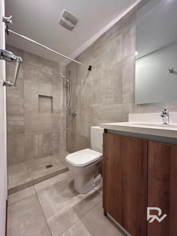 Apartamento en Renta en el corazón de la zona 10 Casa Clara - 8