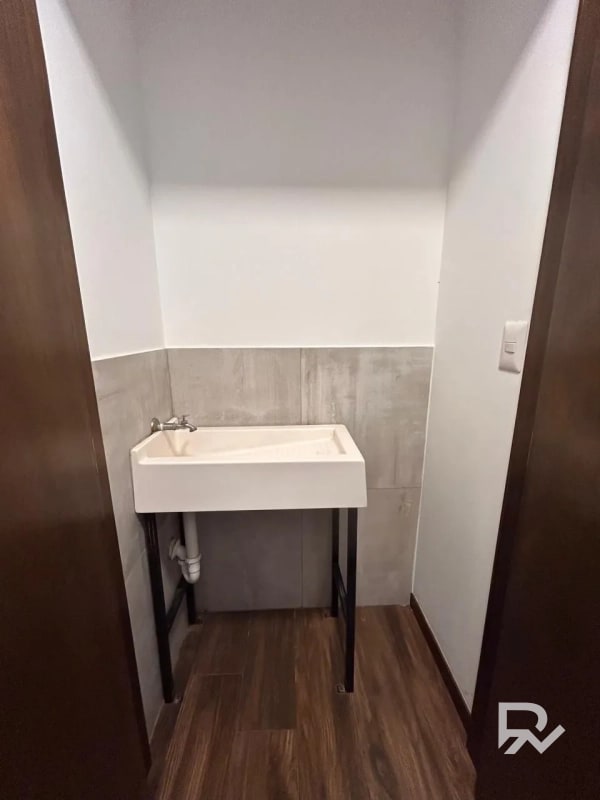 Apartamento en Renta en el corazón de la zona 10 Casa Clara - 5