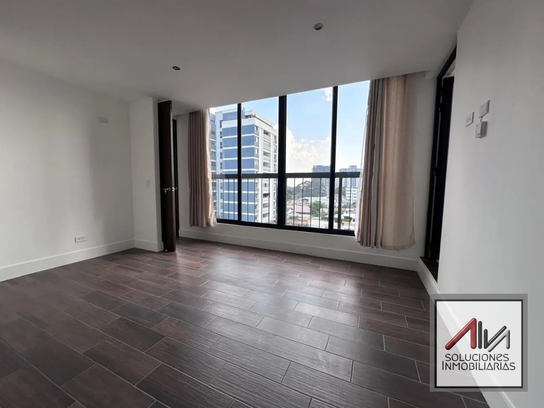APARTAMENTO EN VENTA ZONA 13, 1 HABITACIÓN EDIFICIO ROSSELLÓ - 8
