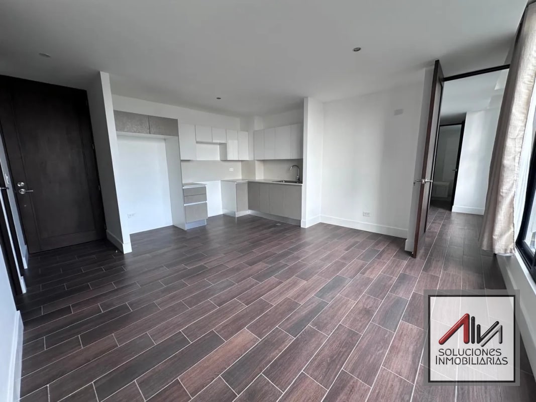 APARTAMENTO EN VENTA ZONA 13, 1 HABITACIÓN EDIFICIO ROSSELLÓ - 1