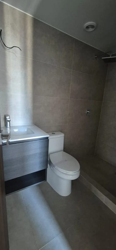 Z.4 ALQUILO APTO. EDIFICIO INARA 2 DORM. 1 PARQUEO* — Apartamento en Alquiler en Inara Cuatro Norte, Zona 4, Guatemala, Ciudad — foto 8 de 10