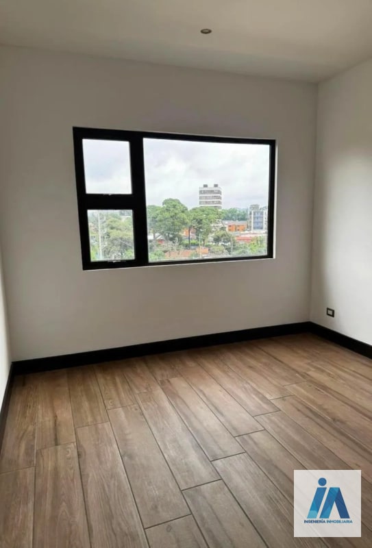 APARTAMENTO EN ALQUILER📍 Edificio Vivalt, Zona 10 Una propiedad que destaca, brindando amplitud y sofisticación. - 8